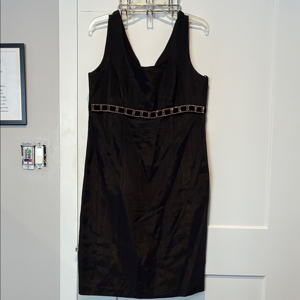 Chic vintage Black Sleeveless Midi Dress with removable jacket      B1